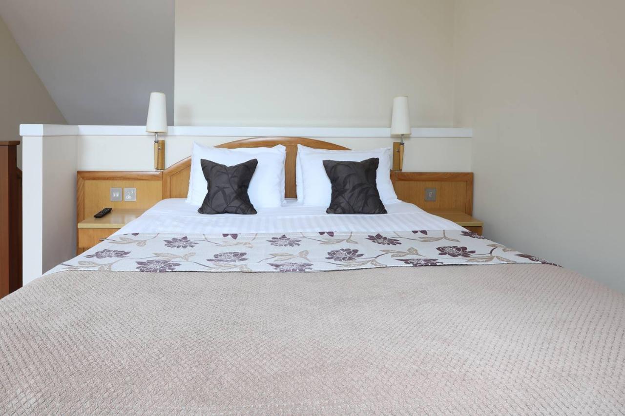 Woodland Bay Hotel Girvan Esterno foto