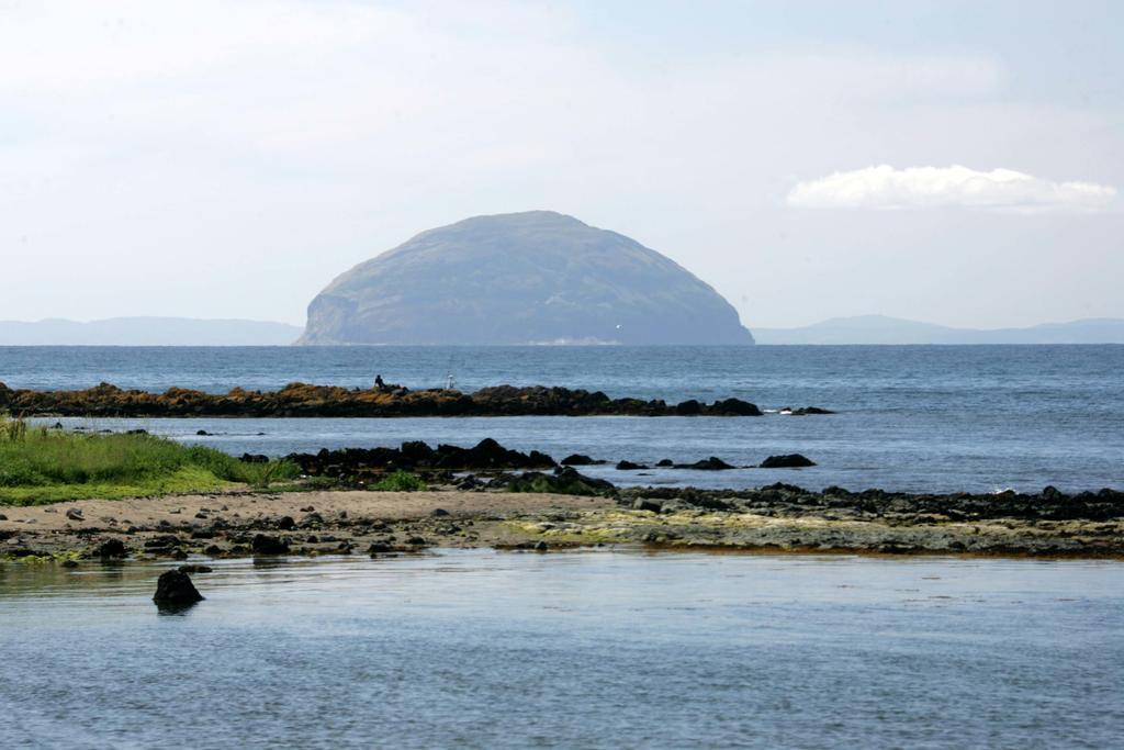 Woodland Bay Hotel Girvan Esterno foto